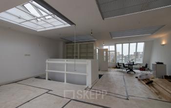 Prachtige kantoorruimte op de bovenste verdieping