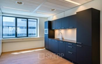 Kantoorruimte huren Waalhaven O.z. 83, Rotterdam (1)