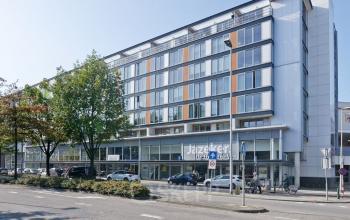 achterzijde kantoor marten meesweg rotterdam