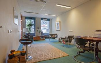 rolstoeltoegankelijke kantoorkamer huren aan westblaak in rotterdam
