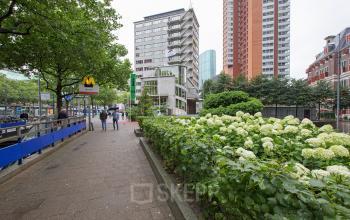 kantoorpand huren bij metro in centrum van rotterdam