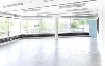 flexplek huren aan rotterdam vareseweg met print service