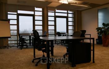 big office space rotterdam near central station