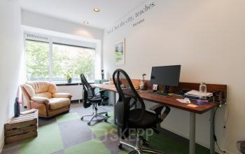 Possible office space at the Zomerhofstraat Rotterdam