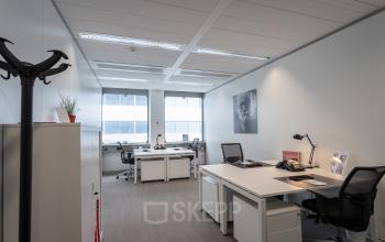 centraal gelegen kantoorruimte Amsterdam Schiphol dicht bij de snelweg voldoende parkeerplekken