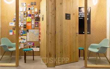 Werkplekken huren aan de Evert van de Beekstraat