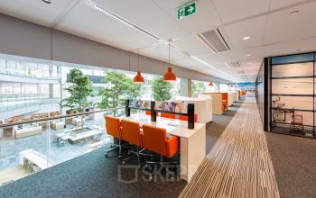 Regus Schiphol: The Base