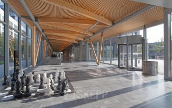 entree kantoorpand voorgevel Schiphol Amsterdam