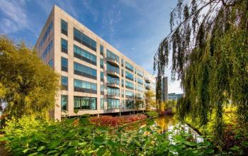 kantoorgebouw schiphol airport amsterdam groene omgeving water huur SKEPP