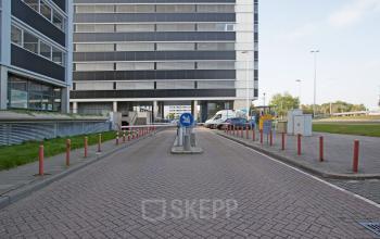 parkeerruimte parkeerplaats kantoorgebouw Schiphol Amsterdam