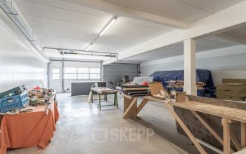 Bredaseweg breda terheijden goed bereikbaar grote weg gemeubileerd kantoorruimte kantoorkamer werkplekken flexplekken opslag storage werkplaats vergaderruimte meetingpoint receptie gratis parkeren noord brabant rotterdam goed bereikbaar