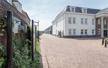 Bredaseweg breda terheijden goed bereikbaar grote weg gemeubileerd kantoorruimte kantoorkamer werkplekken flexplekken opslag storage werkplaats vergaderruimte meetingpoint receptie gratis parkeren noord brabant rotterdam goed bereikbaar