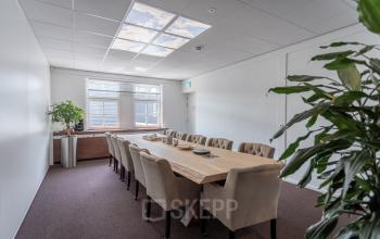 Bredaseweg breda terheijden goed bereikbaar grote weg gemeubileerd kantoorruimte kantoorkamer werkplekken flexplekken opslag storage werkplaats vergaderruimte meetingpoint receptie gratis parkeren noord brabant rotterdam goed bereikbaar