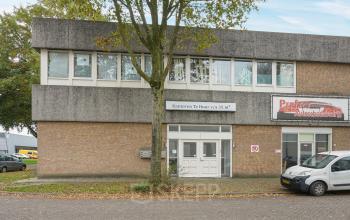 Kantoorpand gelegen aan Jules de Beerstraat 14, Tilburg, bedoeld voor kantoorruimte huren.