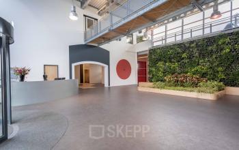 lobby centrale ruimte Utrecht receptie kantoorpand