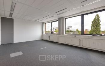 Kantoorruimte huren Stationsplein 1, Zwijndrecht (1)