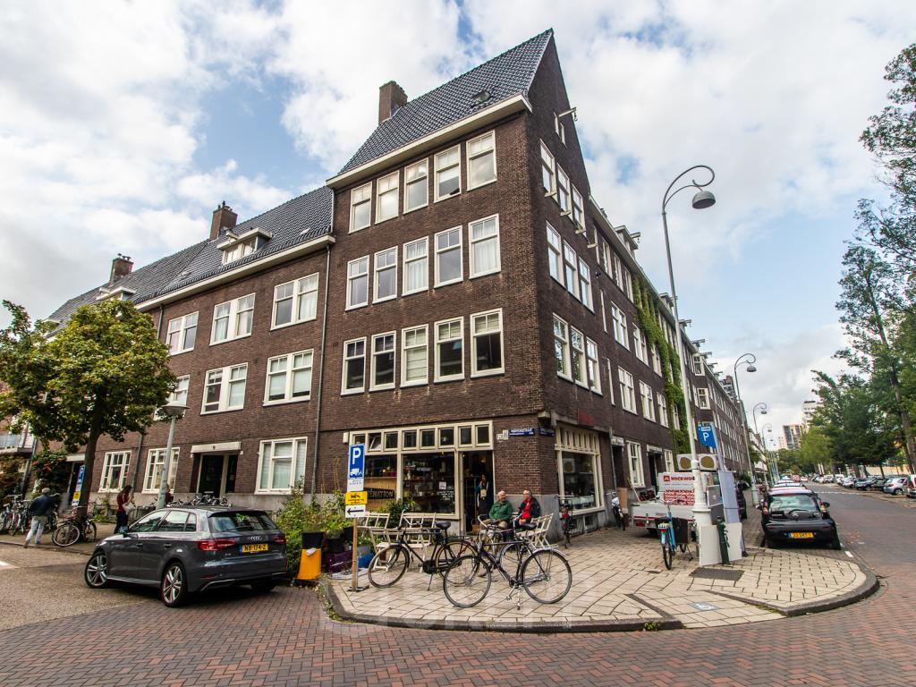 Voorzijde kantoorpand Theophile de Bockstraat