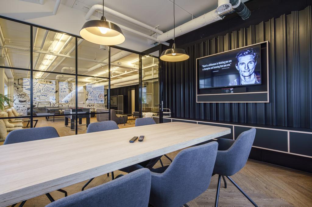 Indringing Luxe Knikken Musthave kantoormeubelen voor een moderne kantoorinrichting - SKEPP