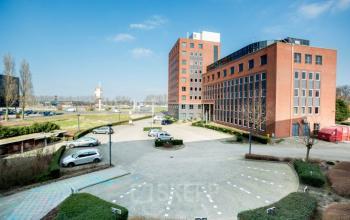 Brassersplein 2 - Delft