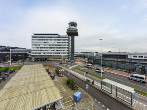 Regus Schiphol: Havenmeesterweg 27 