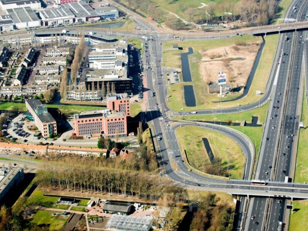 Brassersplein 2 - Delft